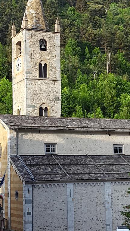 Hotel Fleur Des Alpes La Brigue エクステリア 写真